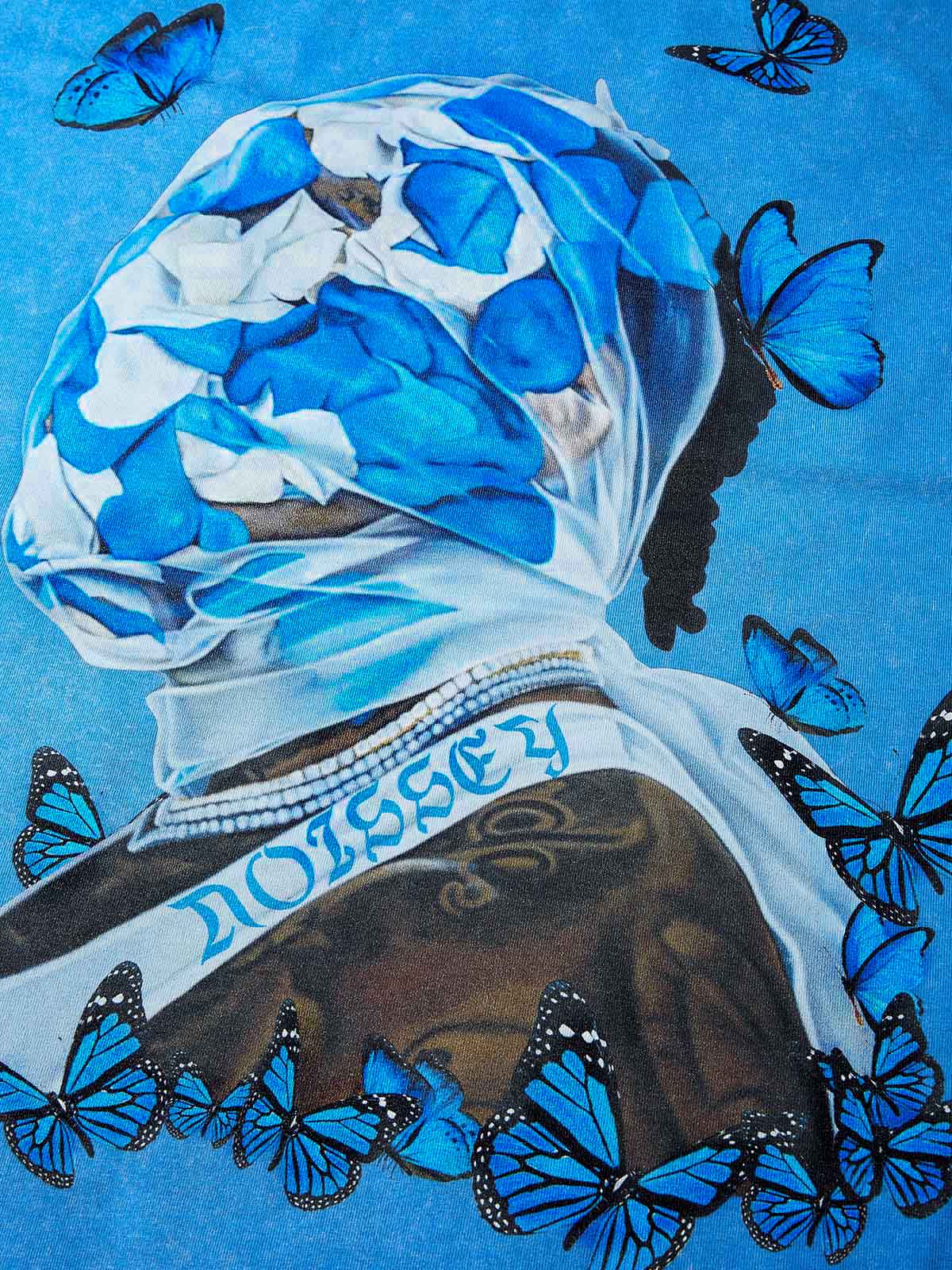 Blue butterfly art veil washed printed T-shirt - Image 4