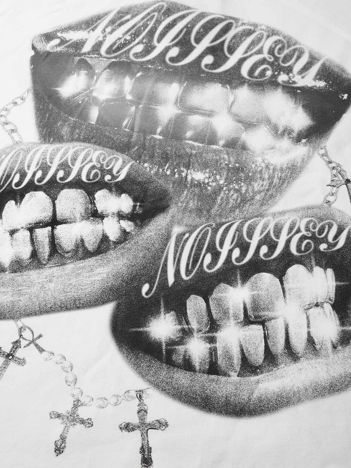 Boxy oversized T-shirt Retro Black and White Monochrome Grills Print - Image 9