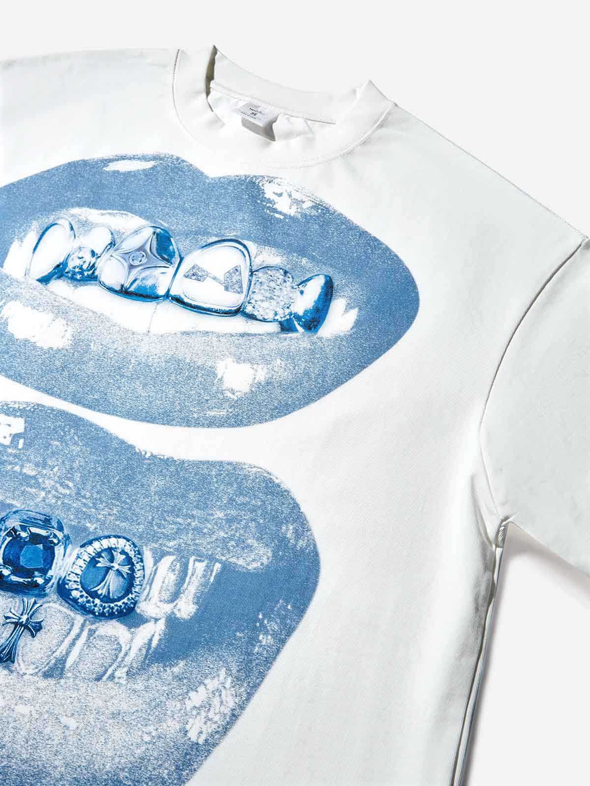 Boxy Oversized T-Shirt with Blue Vintage Noissey Grills Print - Image 7