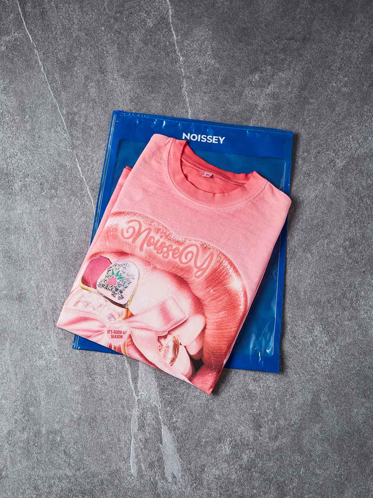 "CHERRY LIPS" GRILLZ SHIMMER TEE – VINTAGE PINK OVERSIZED STREETWEAR - Image 5