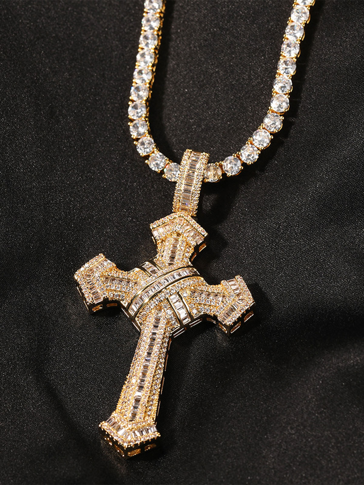Cross Pendant Copper-Inlaid Zircon Necklace - Image 11