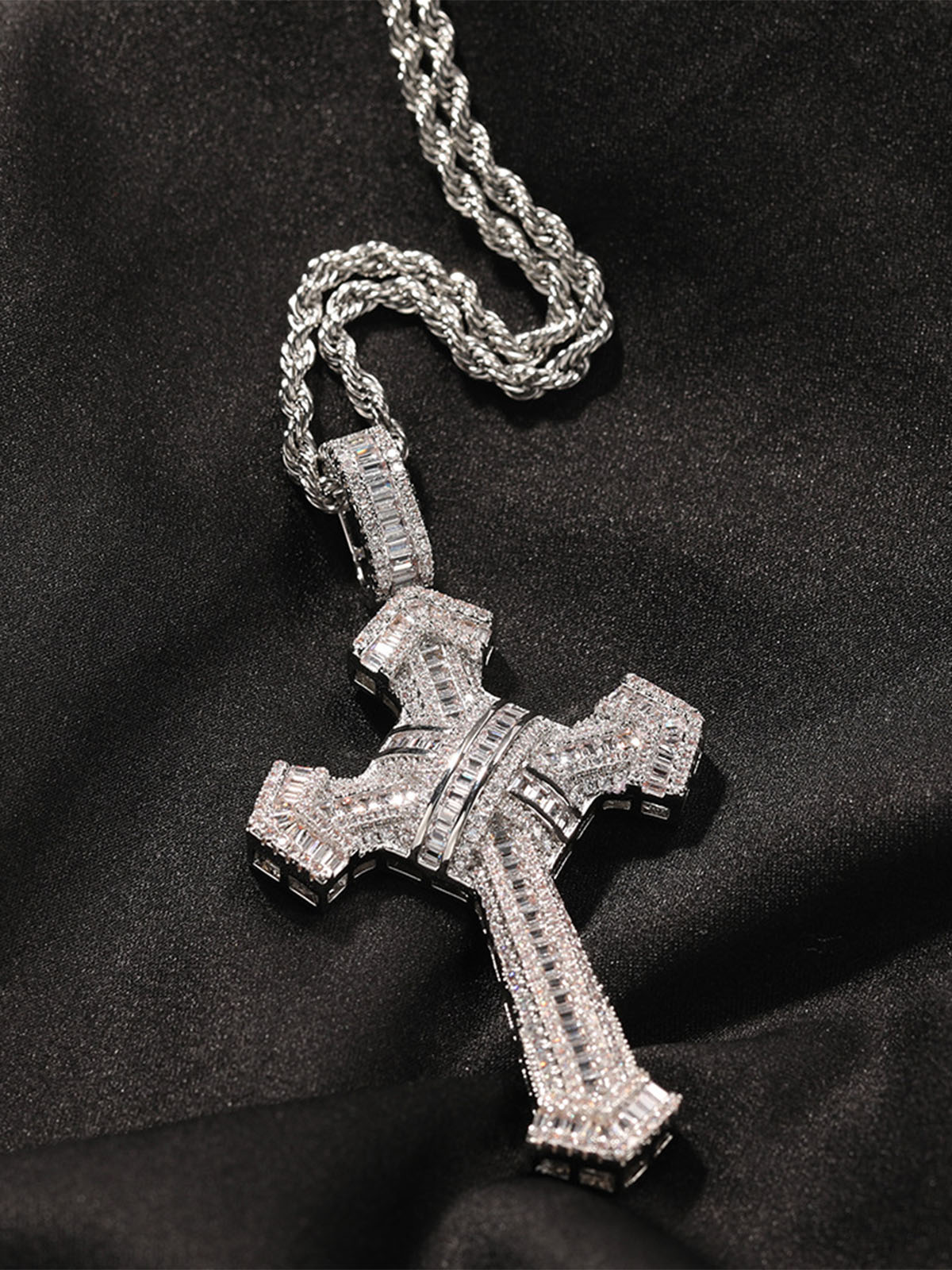 Cross Pendant Copper-Inlaid Zircon Necklace - Image 13