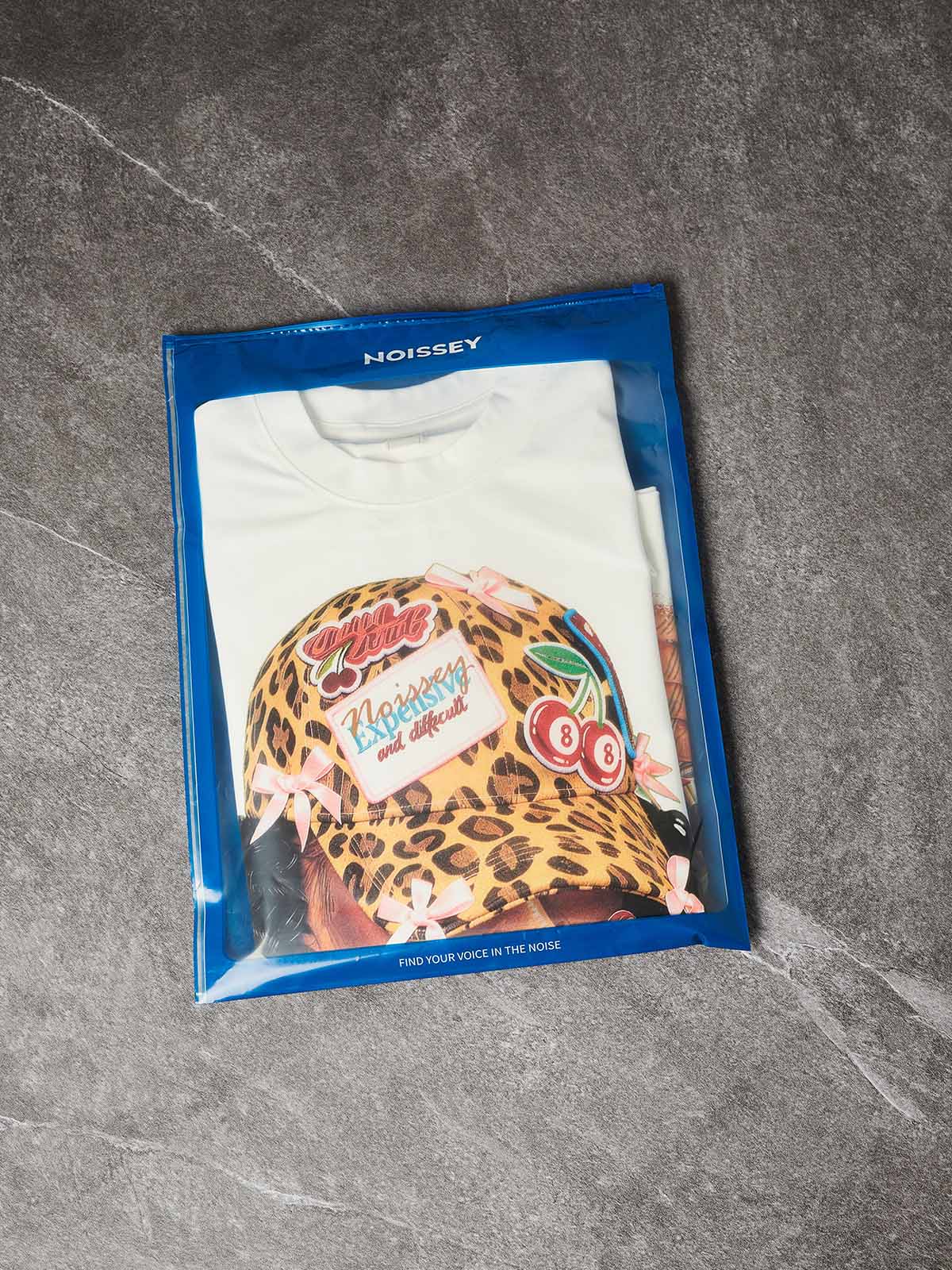 NOISSEY "DON'T FORGET TO HAVE FUN" DIY BADGE TEE - TECH COTTON - Image 7