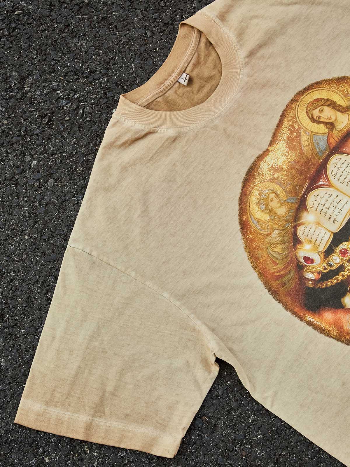 Medieval fresco grillz art print T-shirt - Image 6