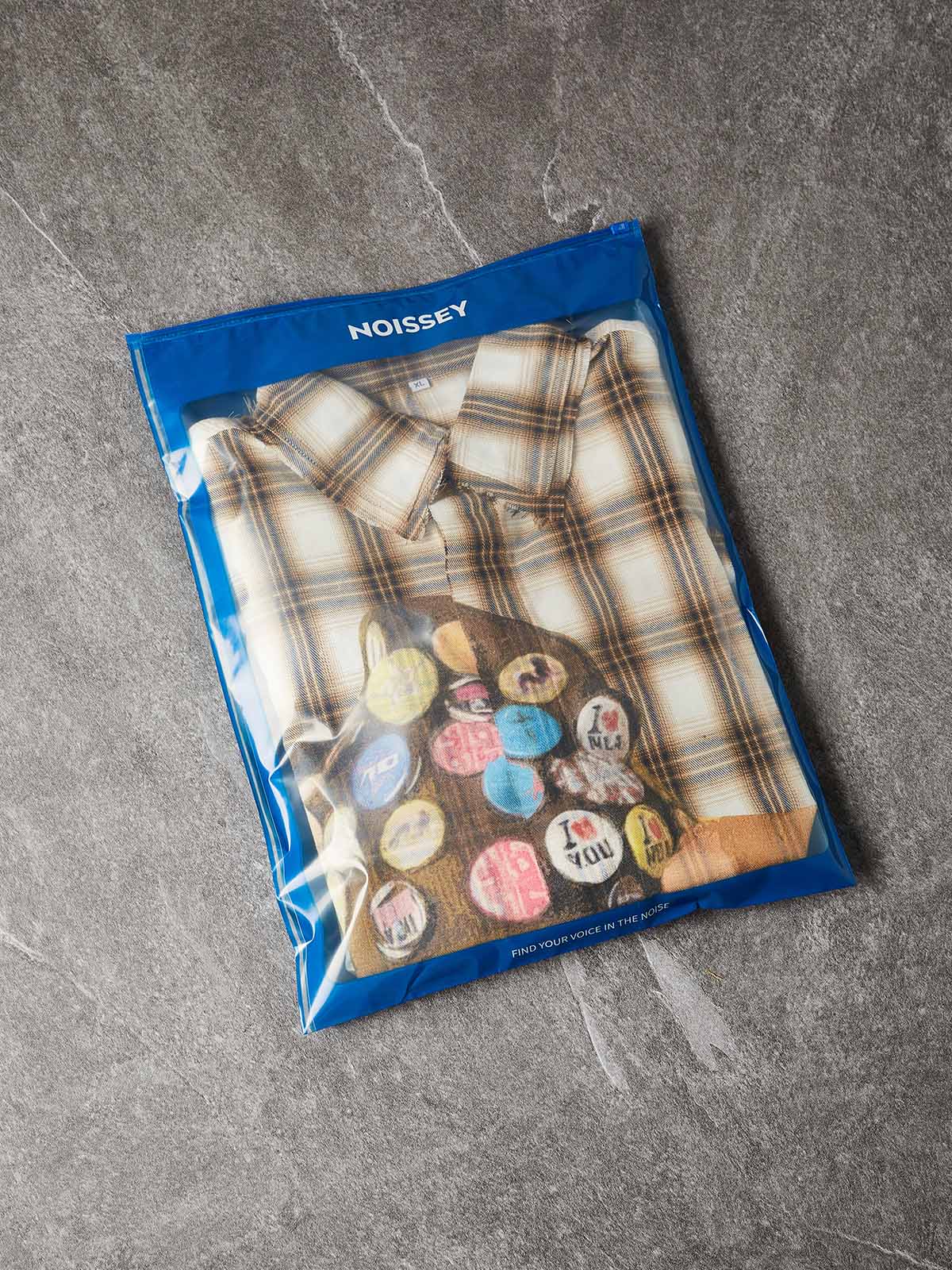 NOISSEY "BADGE GIRL" ART PRINT - PLAID FLANNEL OVERSIZED SHIRT - Image 4