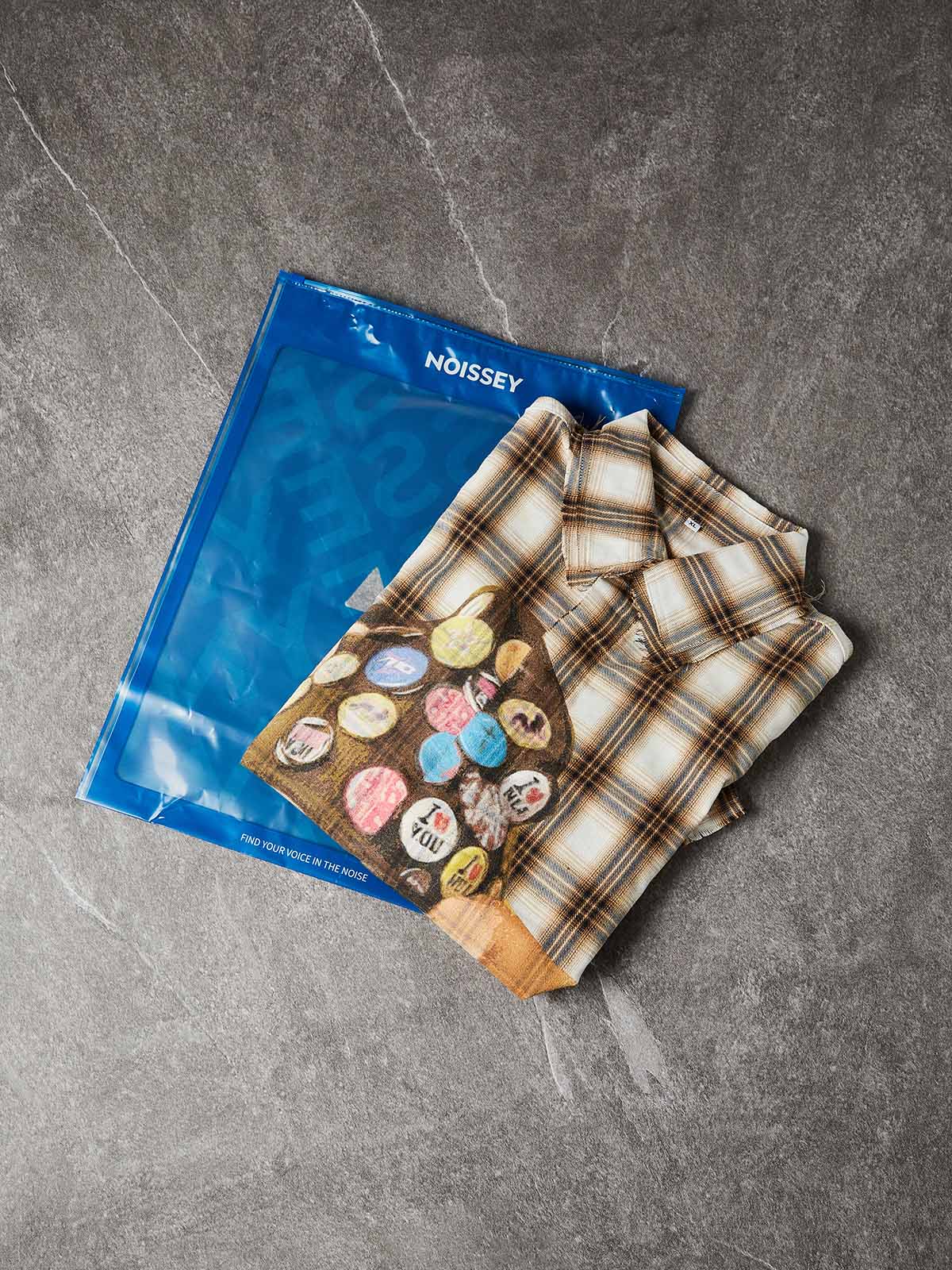 NOISSEY "BADGE GIRL" ART PRINT - PLAID FLANNEL OVERSIZED SHIRT - Image 5