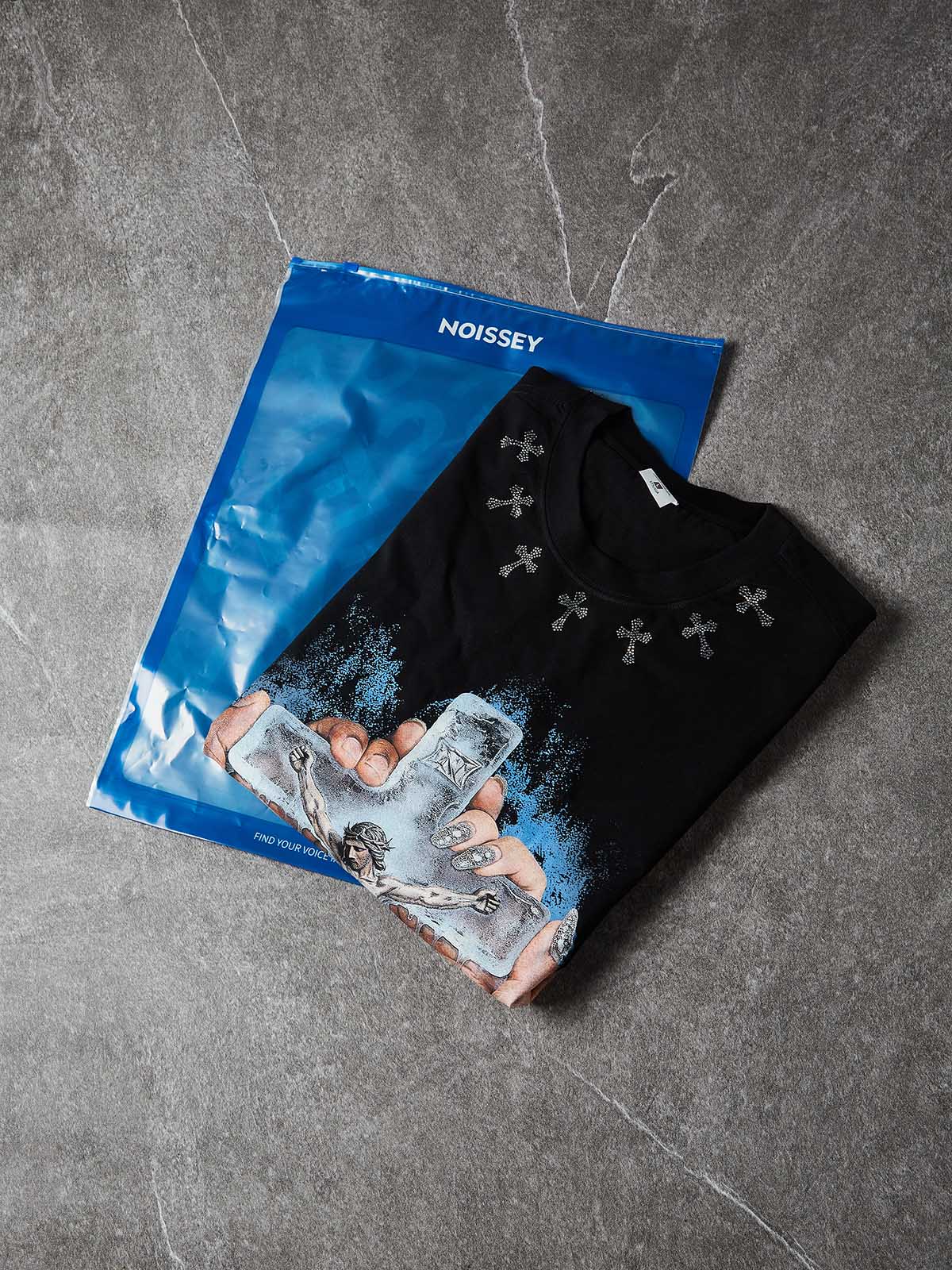 NOISSEY "FROZEN FAITH" ICED JESUS CRUCIFIX GRAPHIC TANK TOP - Image 7