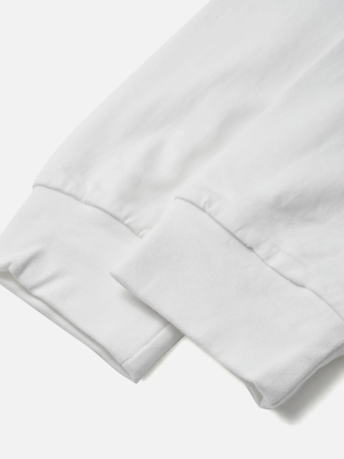 NOISSEY "HUSTLE" BLUE PAISLEY LIP GRAPHIC LONG SLEEVE - WHITE/ICE BLUE - Image 3