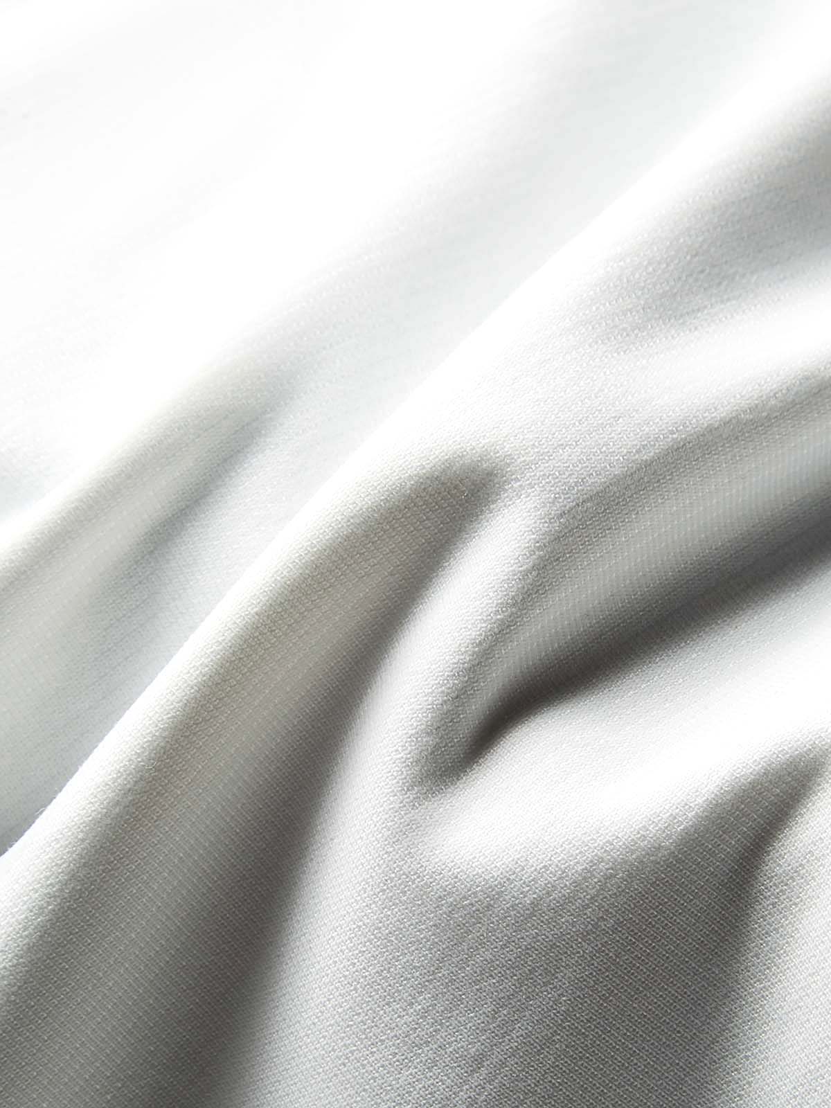 NOISSEY Ice-Touch "Cool-Structure" Logo Tee - Image 8