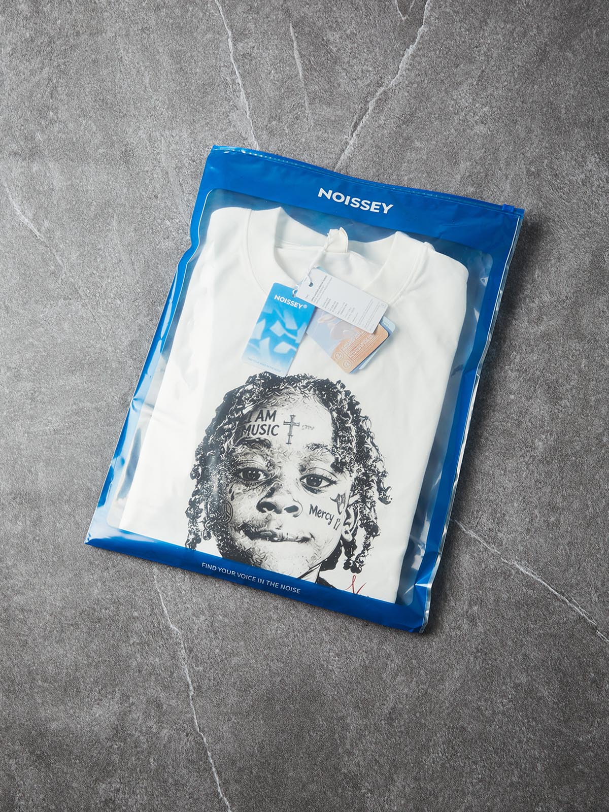 NOISSEY "MONEY NEVER CHEATS" WEALTH ICON OVERSIZED TEE - Image 9