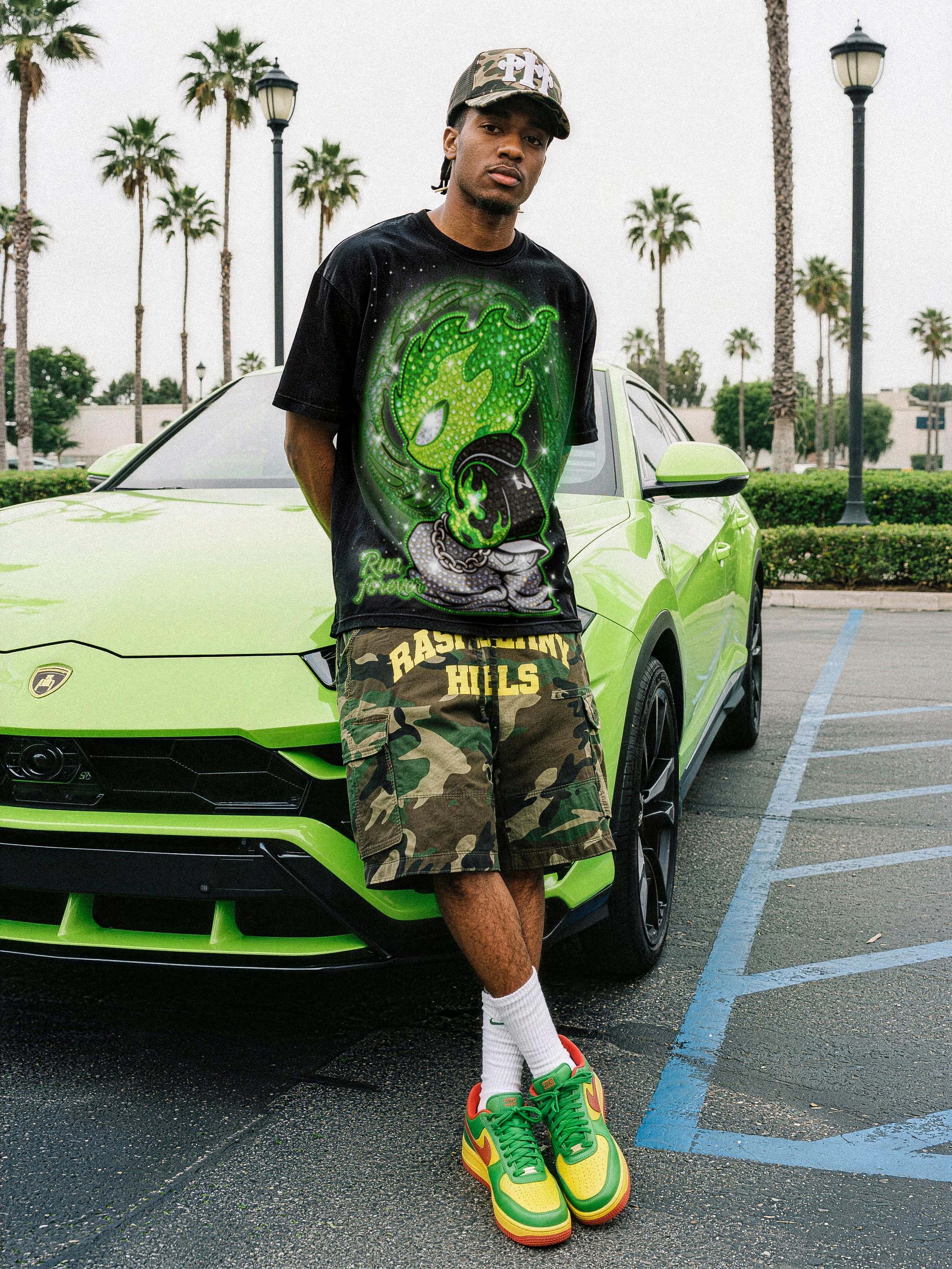 NOISSEY "Run Forever" Green Flame Crystal Figure Boxy Heavyweight Tee - Onyx Black - Image 4