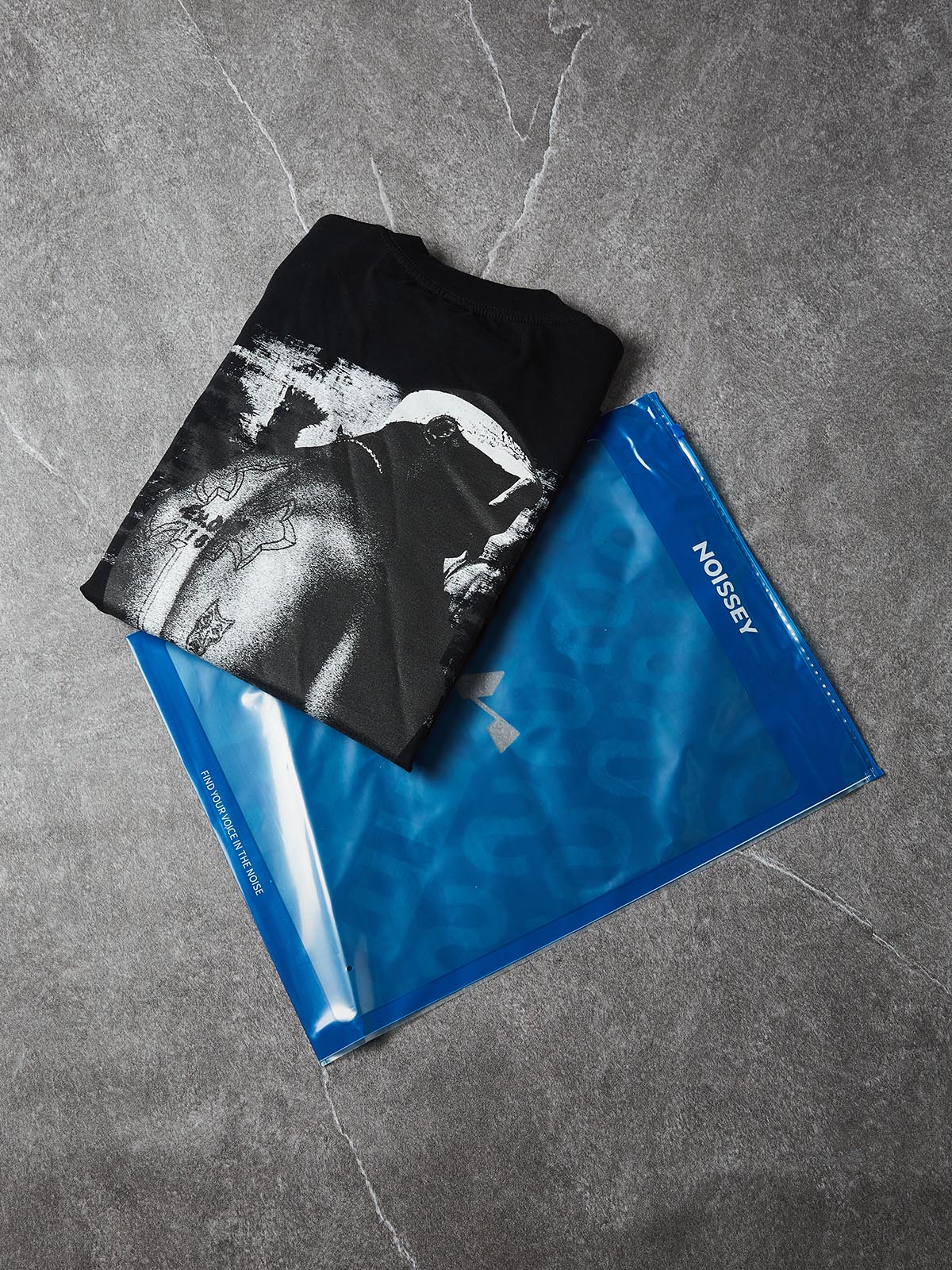 NOISSEY "TRIBUTE TO PAC" DOUBLE-SIDED ART GRAPHIC T-SHIRT - Image 9