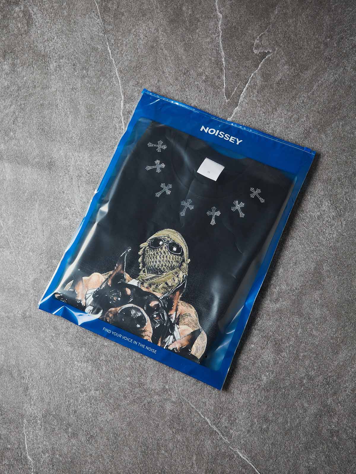 NOISSEY TRIPLE DOBERMAN DIAMOND CROSS MONEY GRAPHIC TANK TOP - Image 6