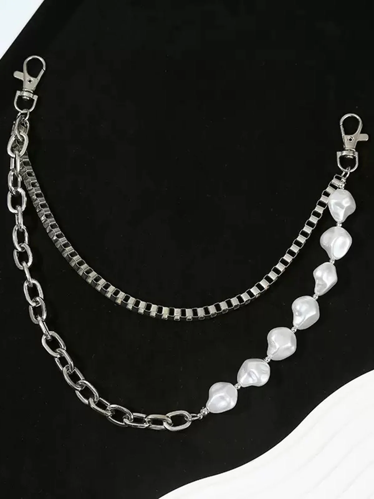 NOISSEY URBAN HYBRID - DOUBLE-LAYERED PEARL & METAL WAIST CHAIN - Image 3