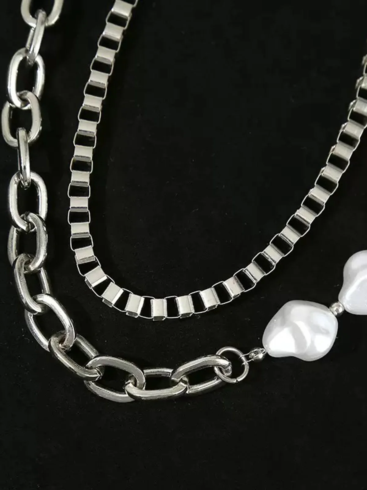 NOISSEY URBAN HYBRID - DOUBLE-LAYERED PEARL & METAL WAIST CHAIN - Image 6