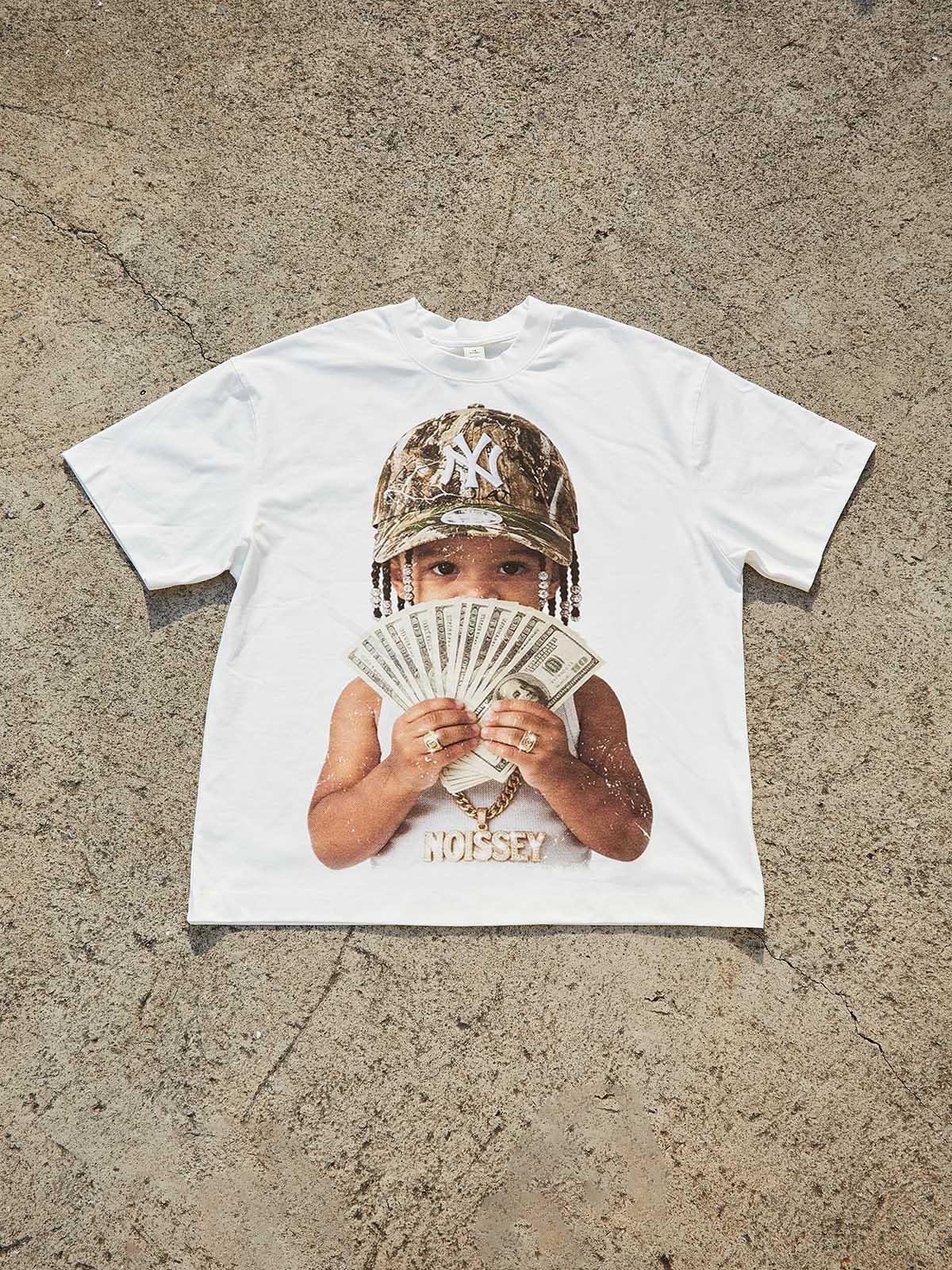 NOISSEY "Young Hustler" Vintage Portrait Tee – Iced-out Chains & Camo Aesthetic - Image 5