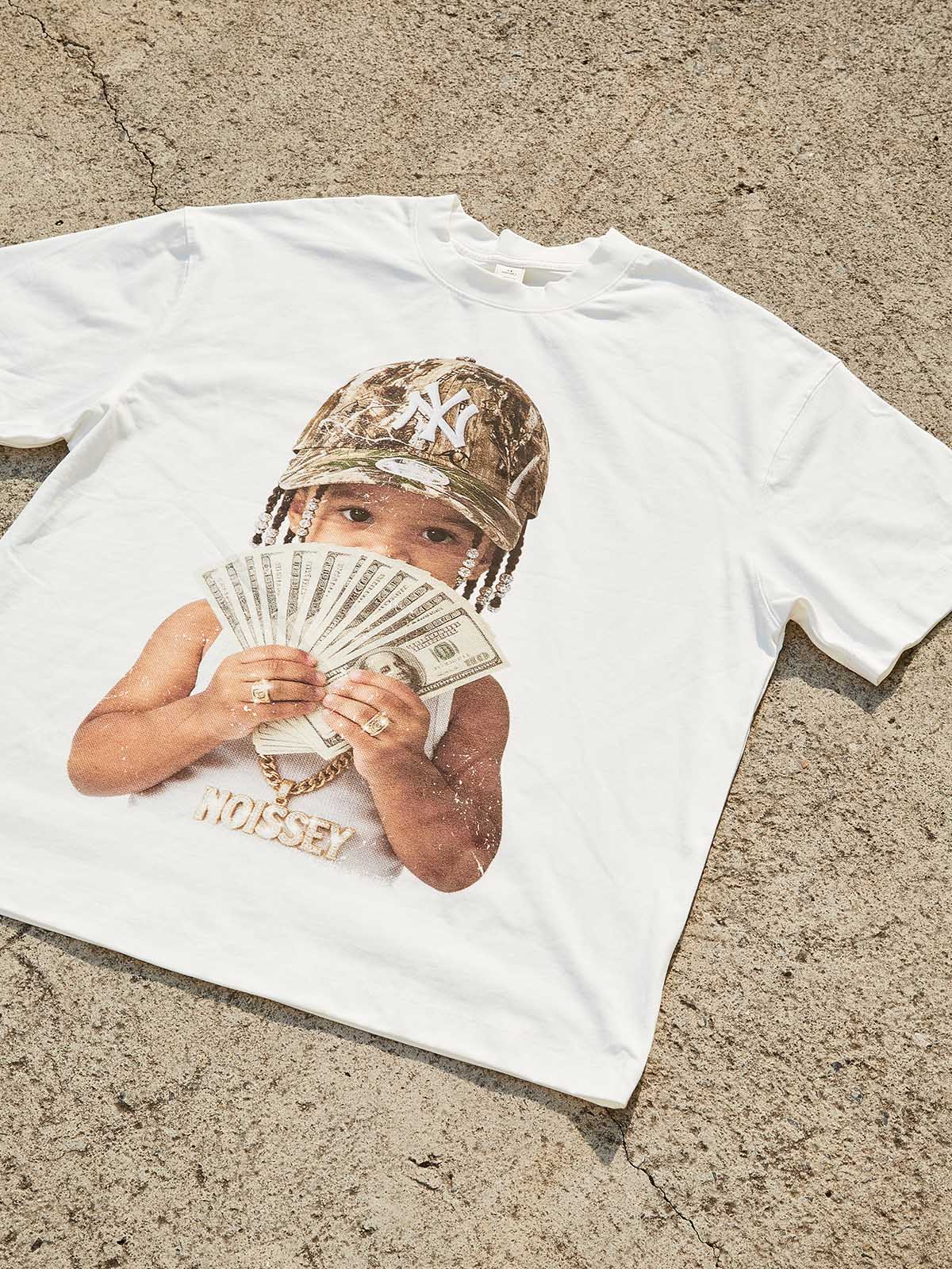 NOISSEY "Young Hustler" Vintage Portrait Tee – Iced-out Chains & Camo Aesthetic - Image 6
