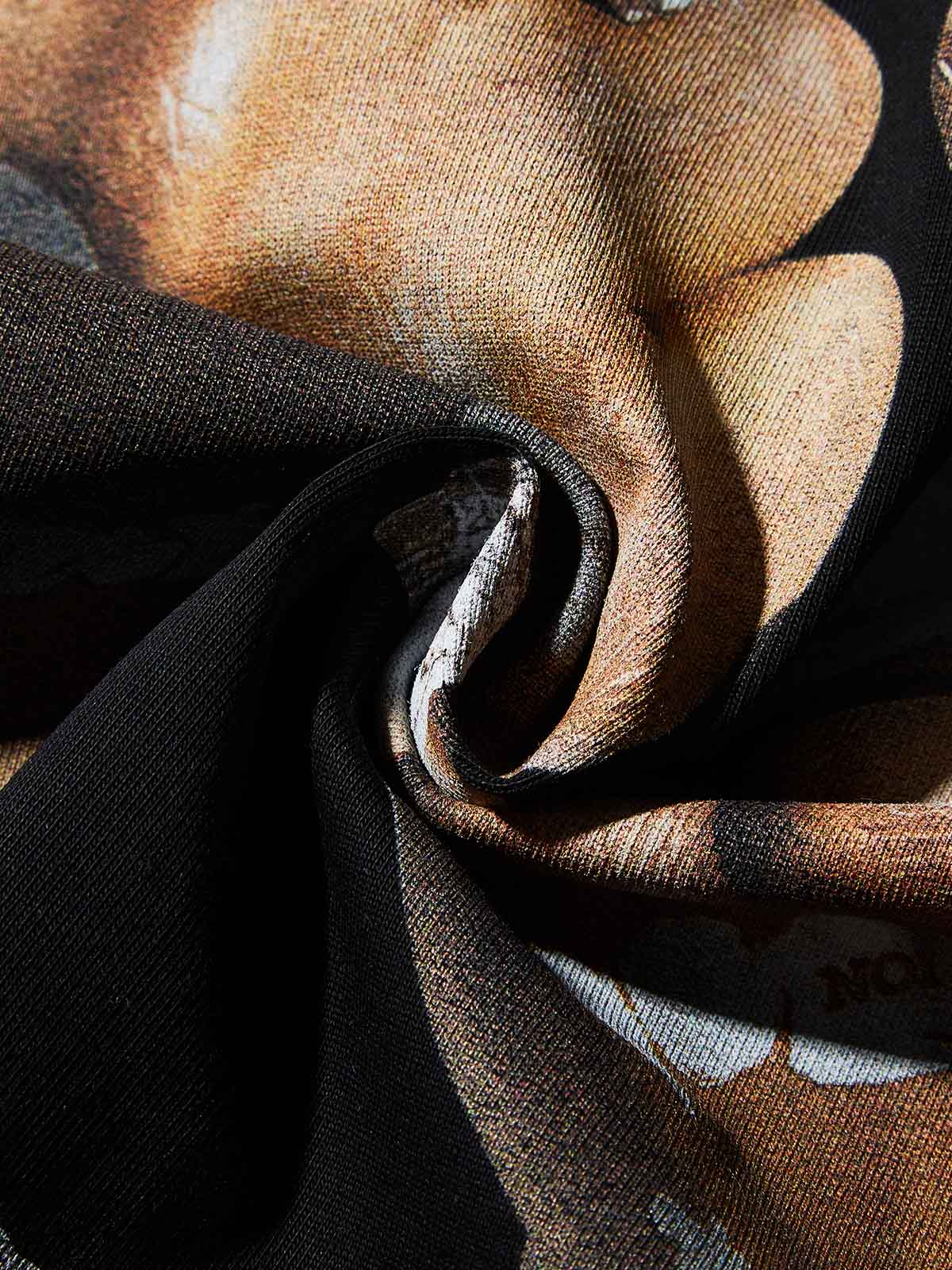 Oversized Batwing T-shirt with "Control power with Both Hands" Print - Image 8