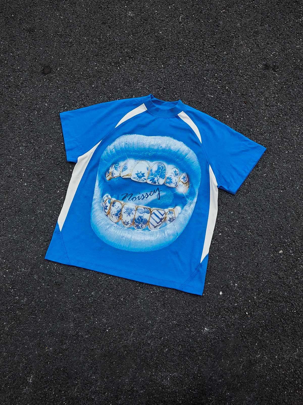 Cyanotype-style blue-and-white porcelain grillz shimmering art printed T-shirt - Image 5