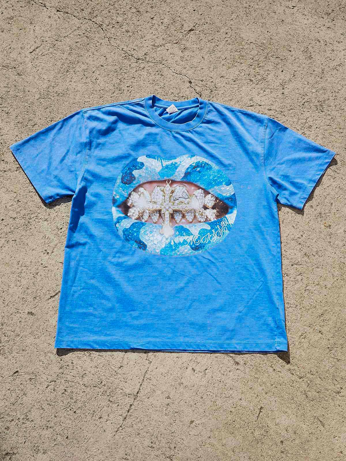 Noissey "Icy Blue" Grillz Graphic Tee – Wash Oversized T-Shirt with Diamond Camo Print - Image 6