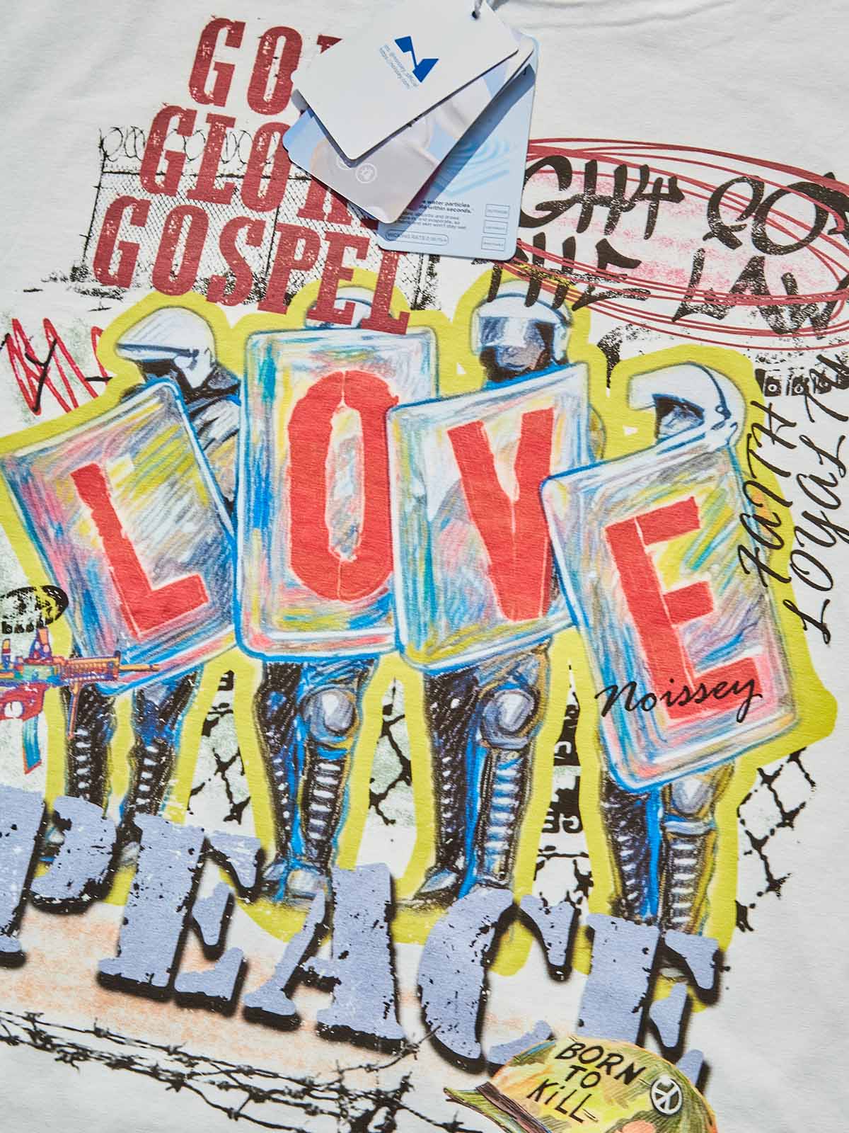 Noissey "LOVE & PEACE" Graffiti Statement Tee – Streetwear Graphic Art - Image 8