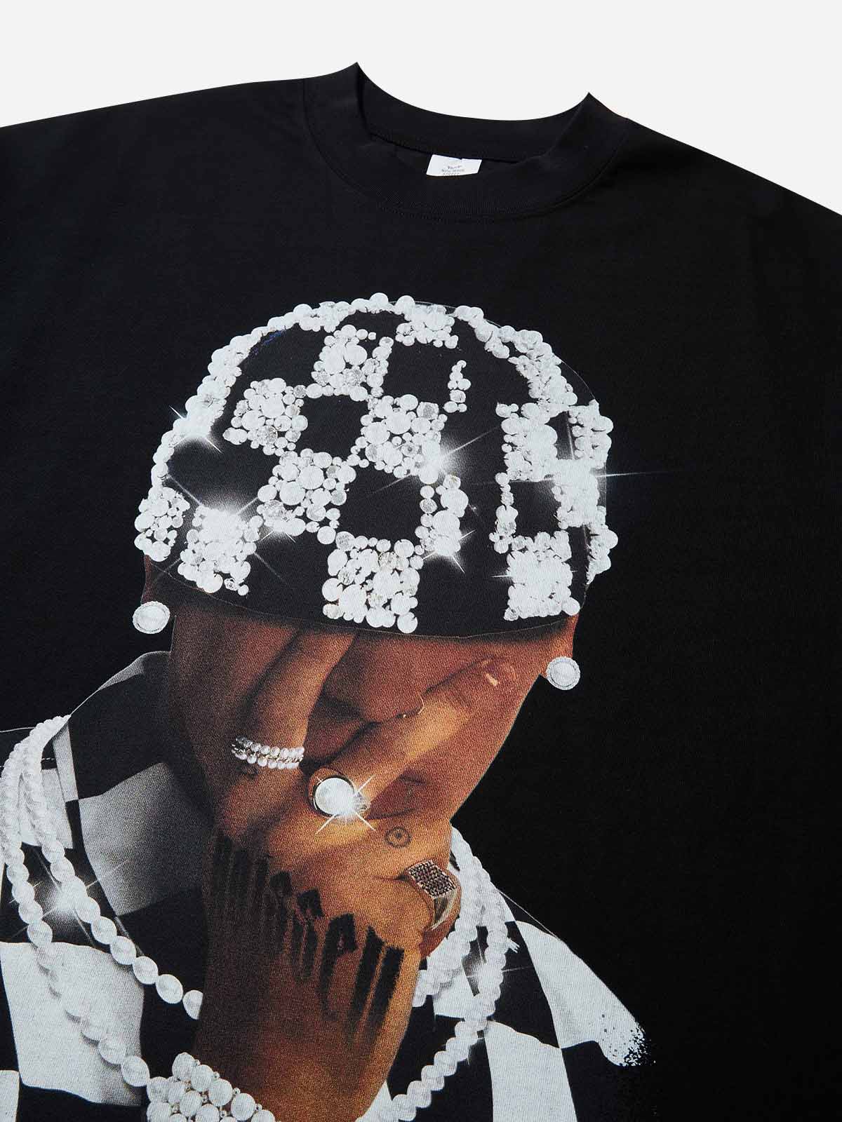 Wearing black and white checkered pearl beanie boy print T-shirt - Image 5